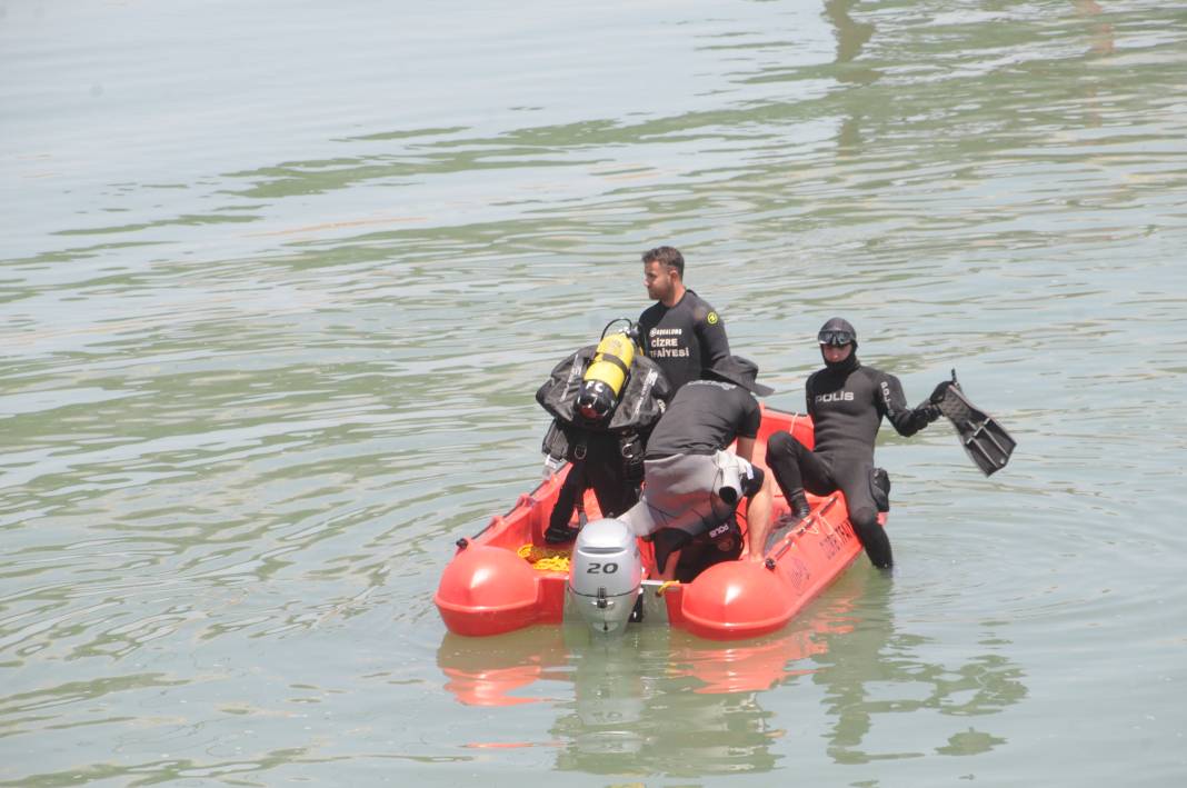 Kayıp kız çocuğu Dicle Nehri’nde aranıyor 18